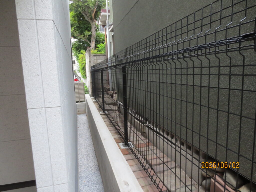 北区K様邸　独立基礎フェンス工事
